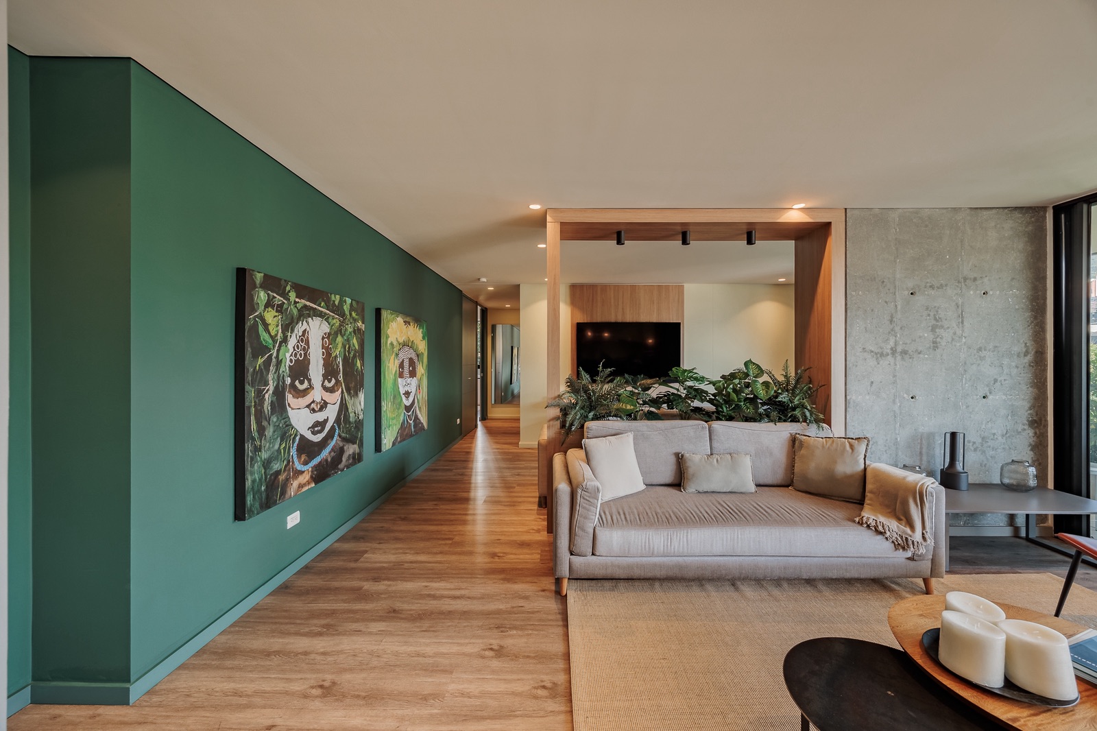 4c72c860-f32b-40c5-a9d7-75d682df84bc