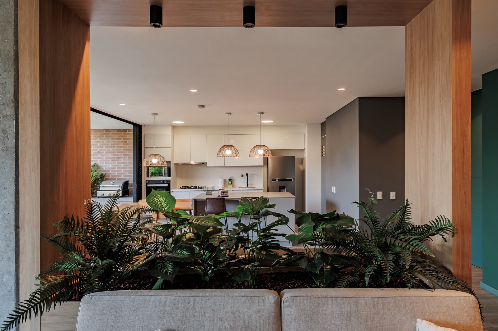 ad2a0173-8415-4eb1-b4a5-4f4b85e60811